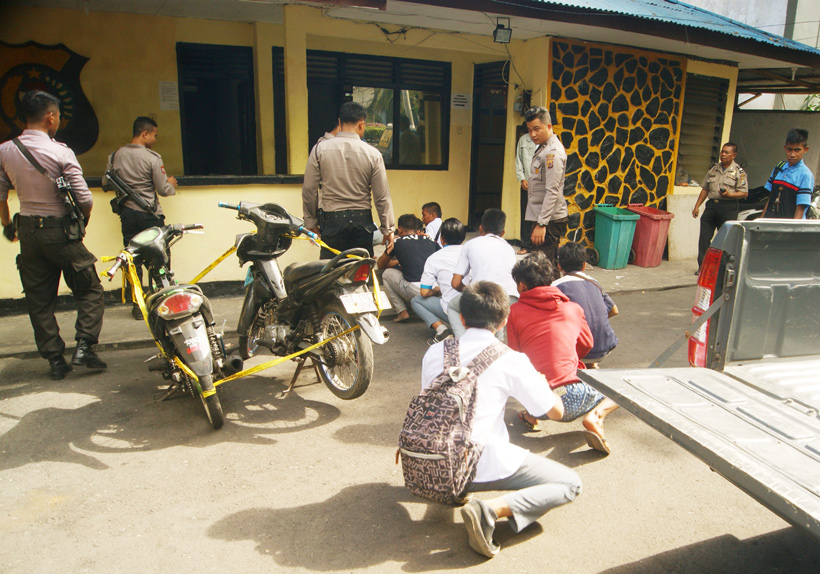 9 Siswa dan 1 Preman Diamankan Polsek Maesa